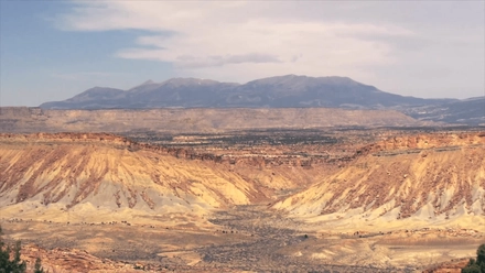 Hanksville To Escalante